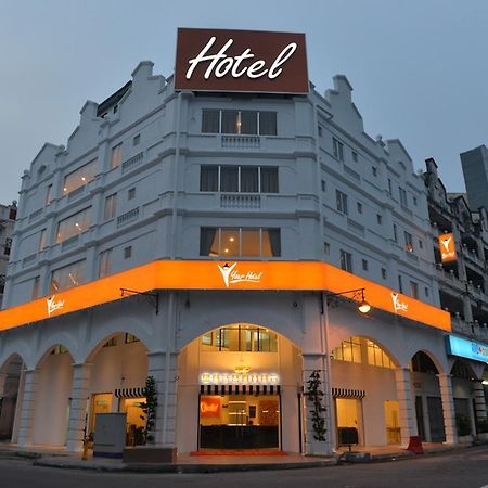 Your Hotel Klang Esterno foto
